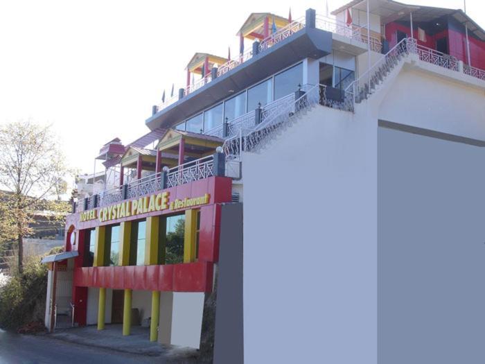 Hotel Crystal Palace Dhanaulti Kültér fotó